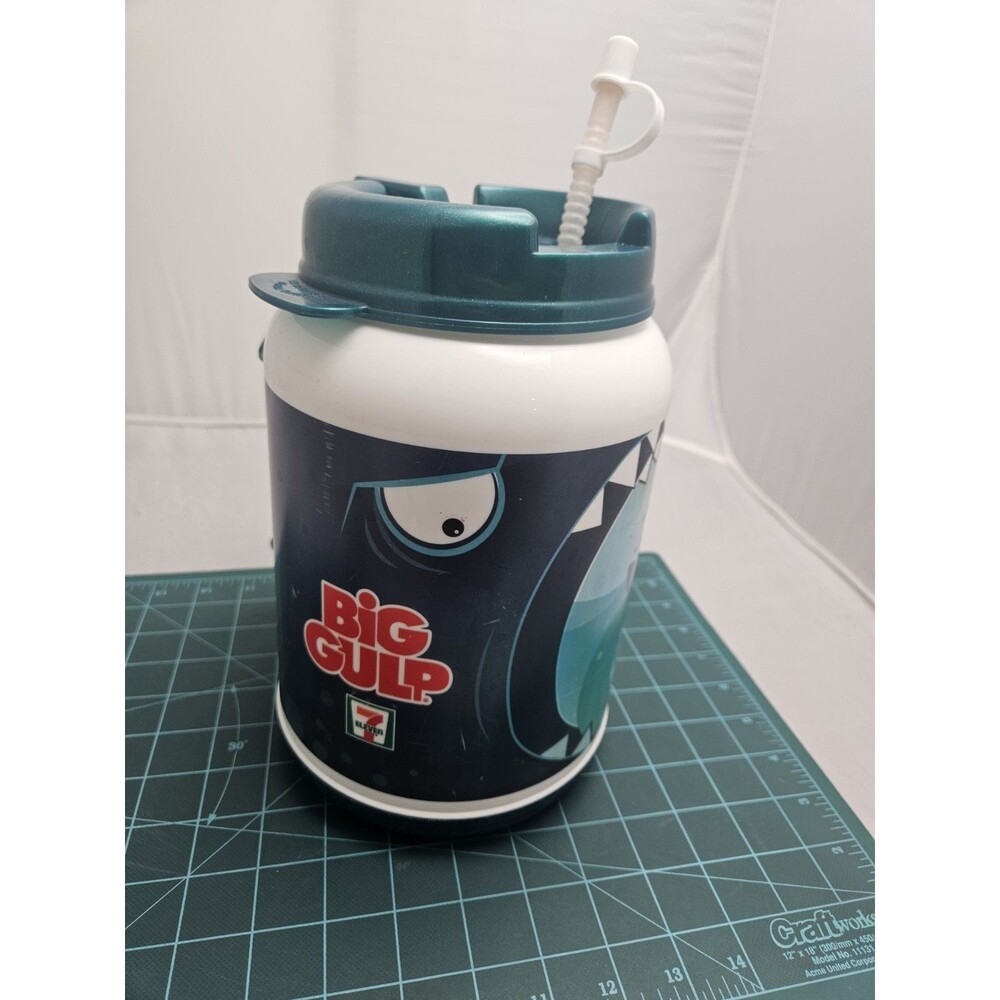 BIG GULP Whirley XM 52/64 Travel Mug BIG GULP SHARK &AMP FISH 7-ELEVEN Mug 7 11